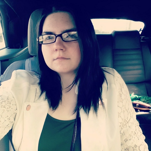 IG: amanda_coger - Picture 1 of 2